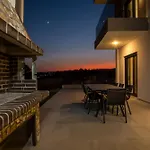 Willa Blue Sunrise 1 Afandu