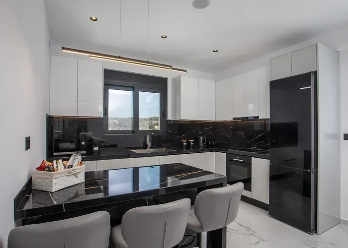 Blue Sunrise 1 فيلة أفانتو