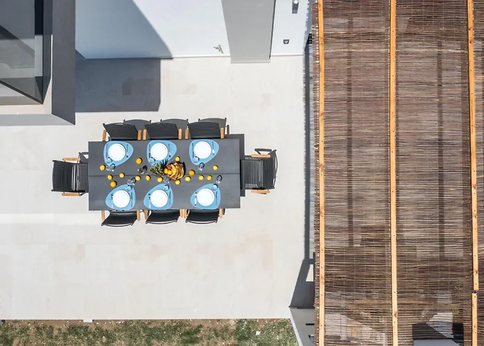 فيلة Blue Sunrise 1 أفانتو